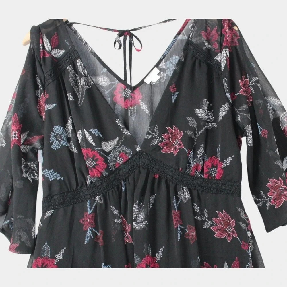 Wild Pearl whimsical black